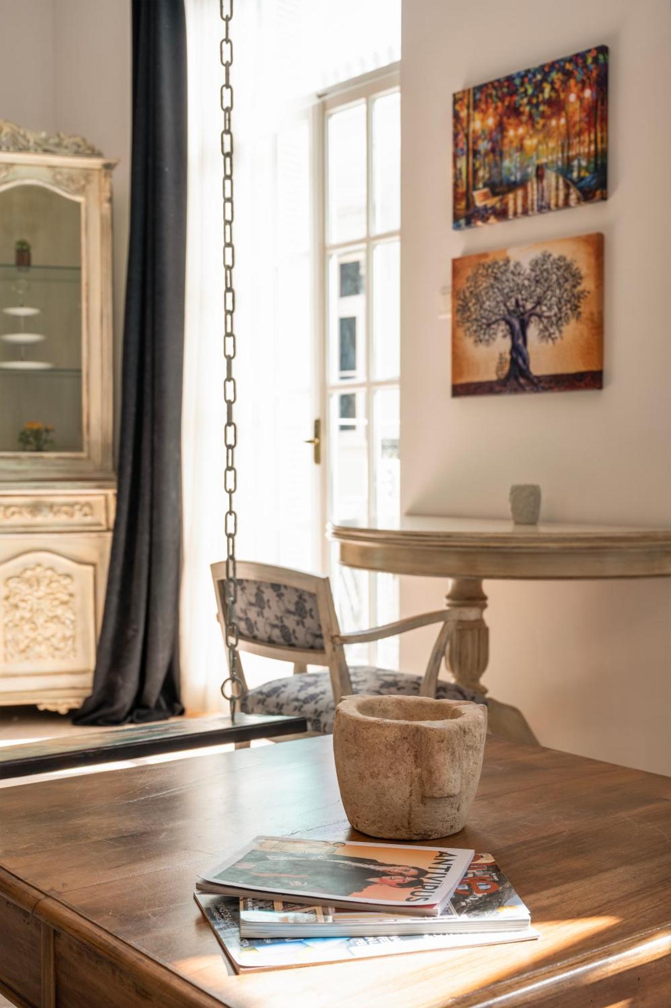 Neoclassical Loft In Monastiraki - Acropolis And Metro Atina Dış mekan fotoğraf